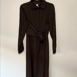 Long sleeve tie waist dress